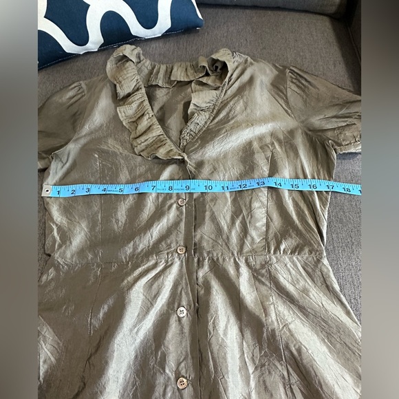 Women’s Button Down Dress - Picture 4 of 7